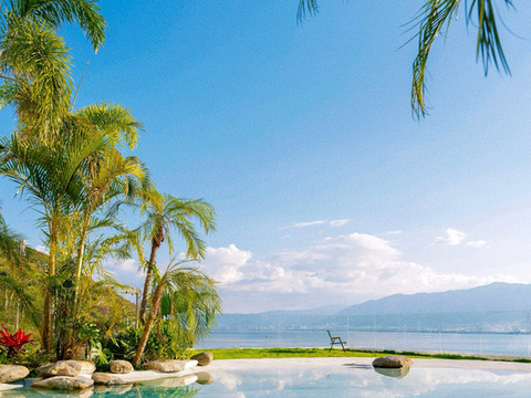 大理六逸LUYEE|伴山海景酒店(洱海店)