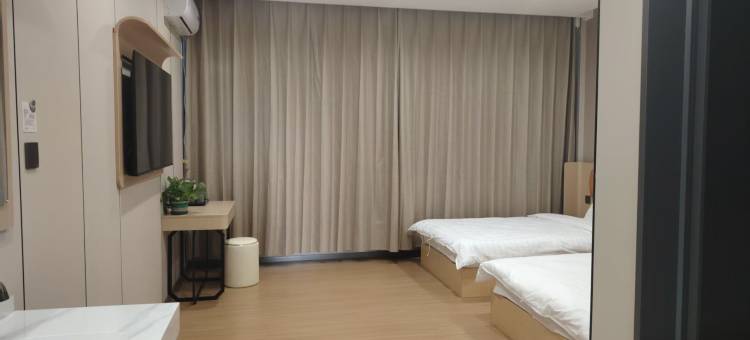 如家UP华驿精选酒店(朝阳喀左公营子店)图片