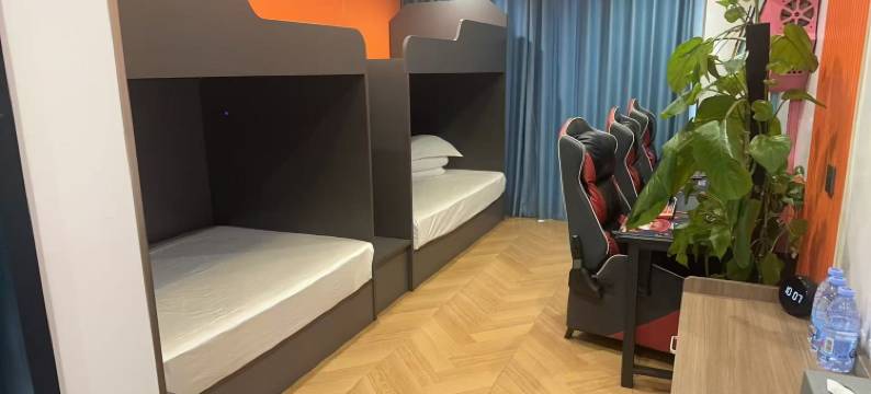 庐江雷励电竞酒店图片