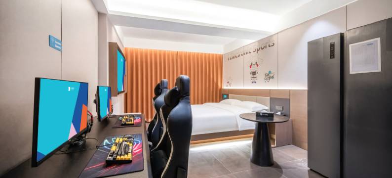 IDJ爱电竞酒店(开封清明上河园鼓楼夜市店)图片