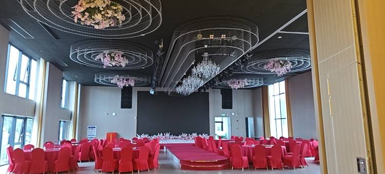 丰顺鹏湖酒店(丰良镇丰良斜塔店)图片