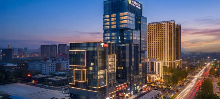 云上高空酒店(保定未来石东湖店)图片