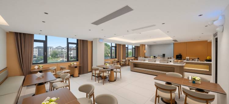 欧斯卡国际酒店(上饶广丰区天虹月兔广场店)图片