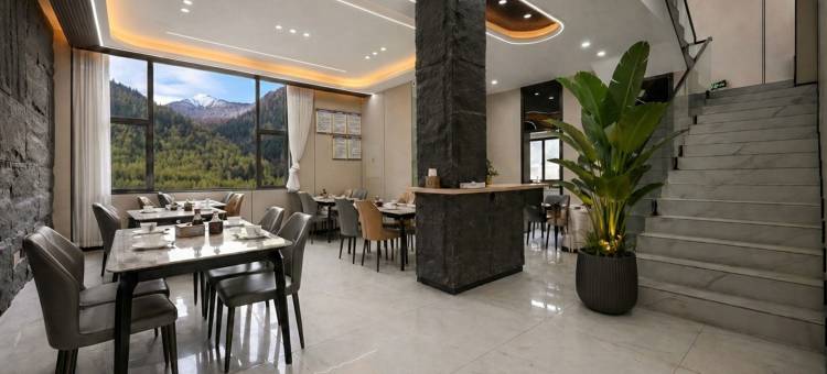MU暮景·观景别院(四姑娘山景区店)图片
