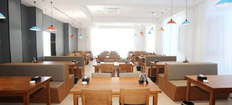 煜阳智能酒店(草原天路店)图片