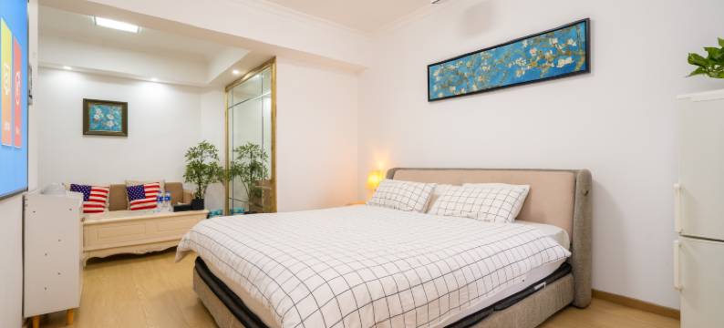 威尔士国际行政公寓(深圳华强北科学馆地铁站店)图片