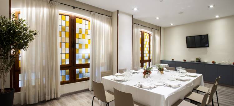 花儿布兰卡观光饭店(Catalonia Conde de Floridablanca)图片