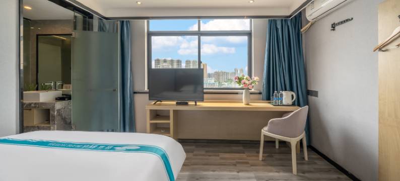 蔚蓝酒店(鹿寨汽车总站店)图片