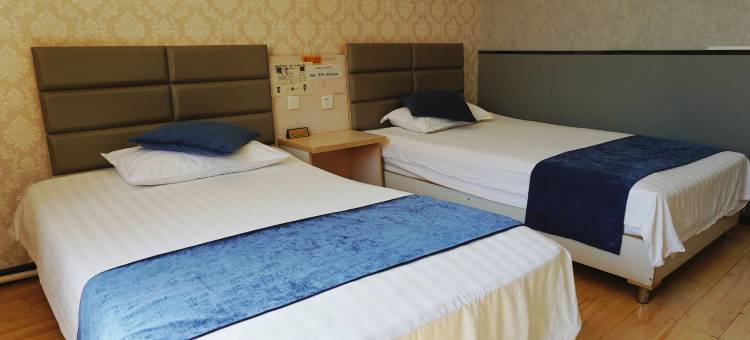 白云酒店 (乌鲁木齐国际机场店)图片