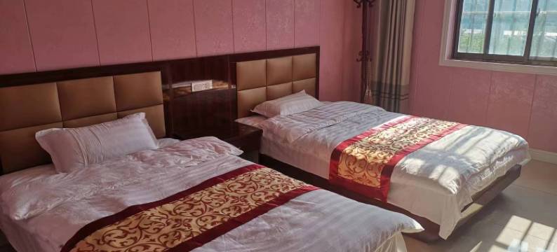 太白黄柏塬勇强川菜民宿图片