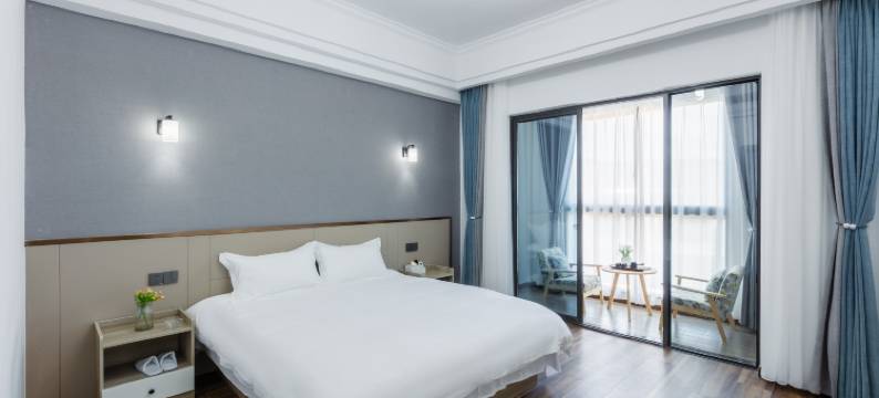 隐山民宿(龙王山漂流店)图片