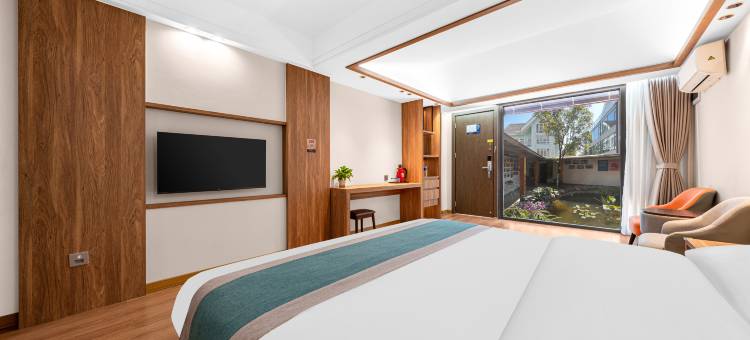 大坝·尚阁民宿(昆明海埂大坝迎海路地铁站店)图片