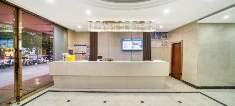 尊腾电竞电影酒店(下沙大学城传媒学院店)图片