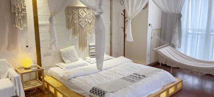 莆田简宿｜PTEasy•高空夜景View轻奢设计民宿(城厢区万达广场店)图片