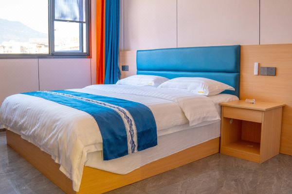 希尔曼酒店(开州中心客运站店)预订价格,联系电话位置地址【携程酒店