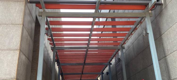 惠州华贸城央卅五艺术公寓酒店图片