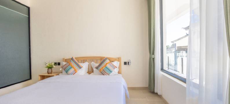 大理云·洛奇民宿(大理古城店)图片