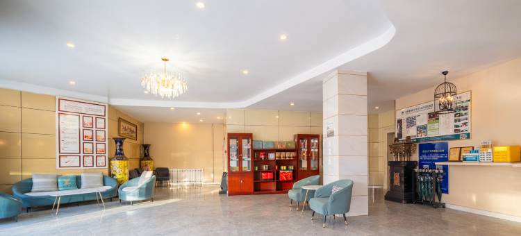 格林豪泰智选酒店(沂水天使花苑店)图片