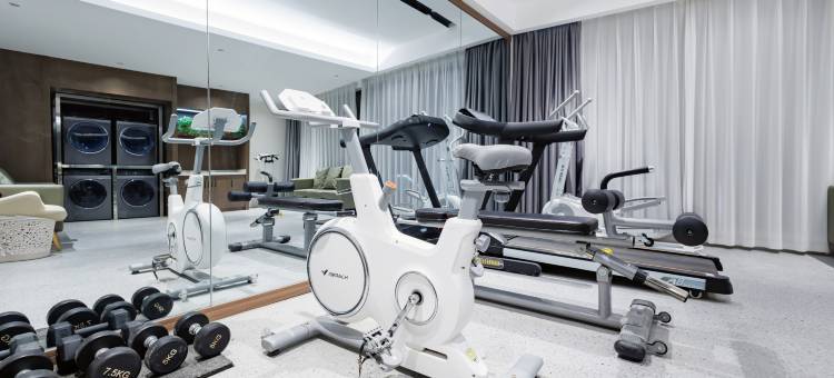 网鱼电竞酒店(江阴体育中心香山路店)图片