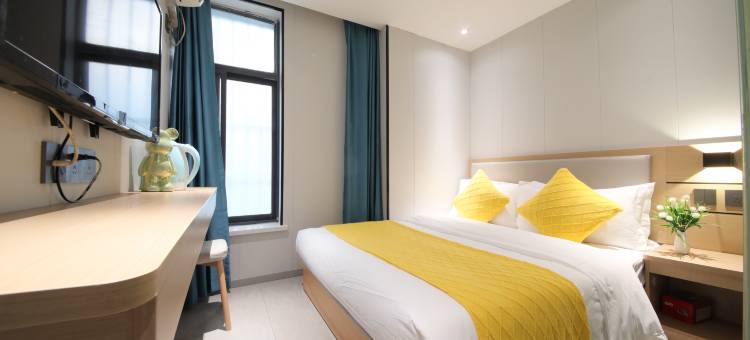 三月天宾馆(武汉光谷软件园店)图片