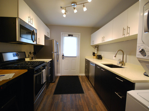 布鲁克伍德庭院酒店 - BCA 设备完善公寓