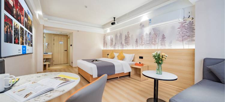 鸿云・Sky Mansion丨城际酒店(九江火车站九江学院店)图片