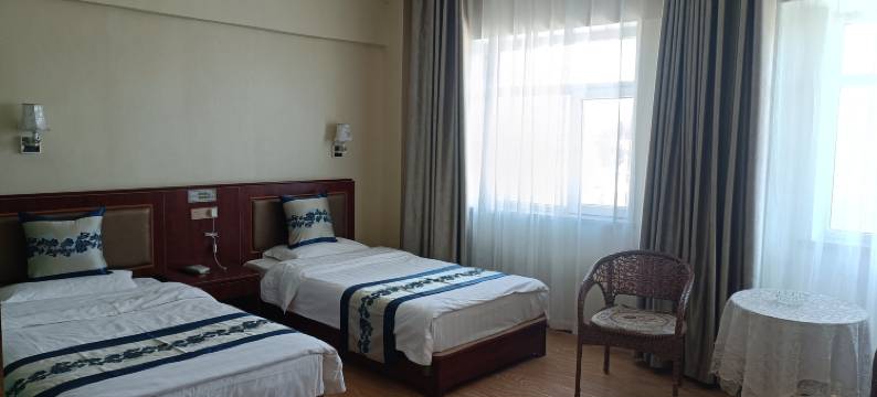 塔城友缘商务宾馆图片