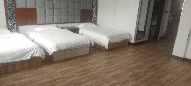 阿荣旗袁满商务会馆图片