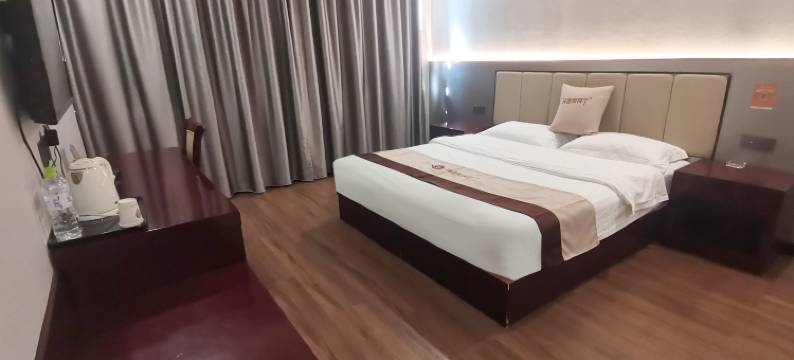 沃德·阿拉丁酒店(菏泽黄河东路店)图片