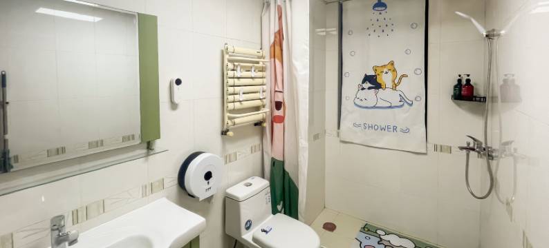 青蓝青旅民宿(苏宁广场1818美食广场店)图片