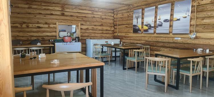 哈巴河晓张休闲客栈(铁热克提店)图片