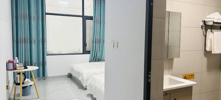 乌蒙大草原牧云雅舍图片