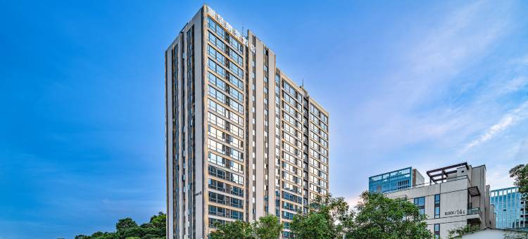 丽呈朗誉酒店(广州宝能演艺中心萝岗万达广场店)图片