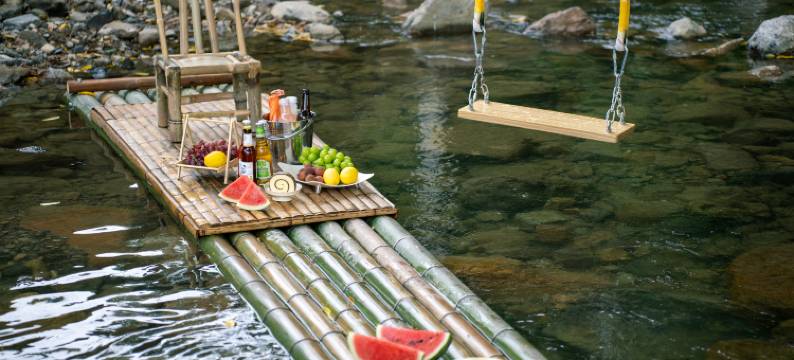 安吉·听溪·Tingxee溯溪秋千纯白风私汤度假美宿图片