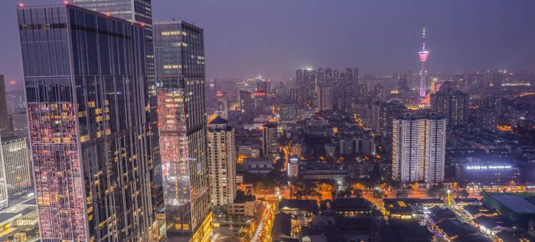 微澜温泉酒店(成都东站牛市口地铁站店)图片