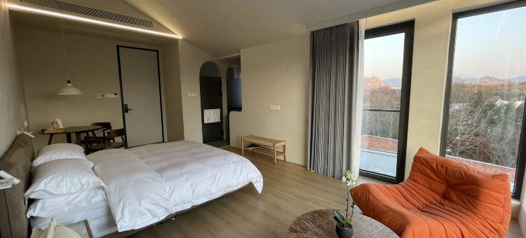 freesia珑羽兰庭图片