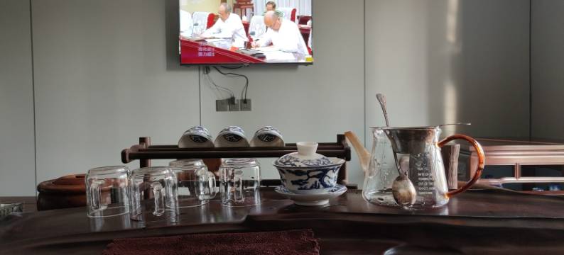 南充华灯初上民宿图片