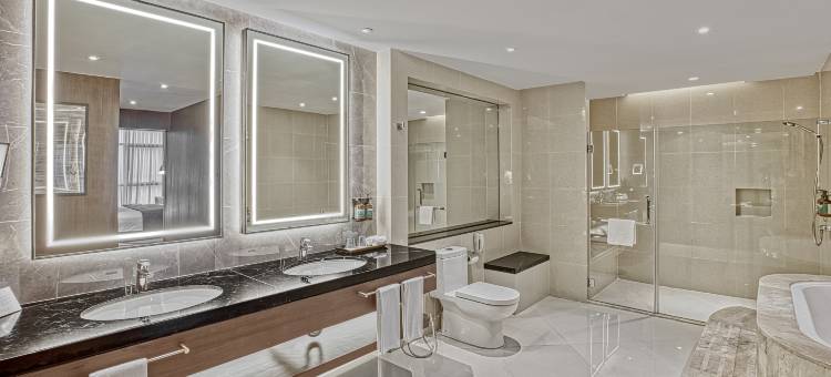 马尼拉广场皇冠假日酒店(Crowne Plaza Manila Galleria)图片