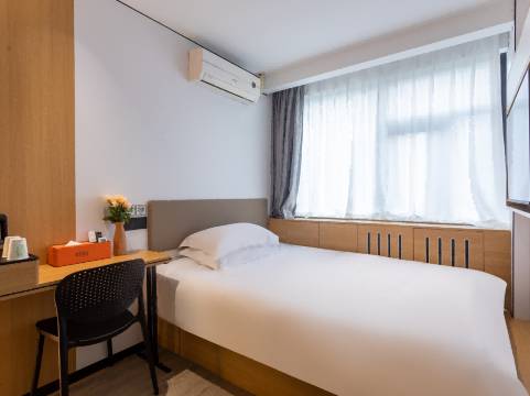 青季酒店MINI(北京天通苑地铁站店)