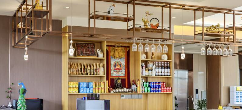 康瓦洛日酒店图片