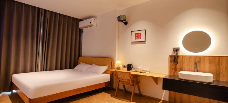 东里旅舍(衢州机动车考试中心店)图片