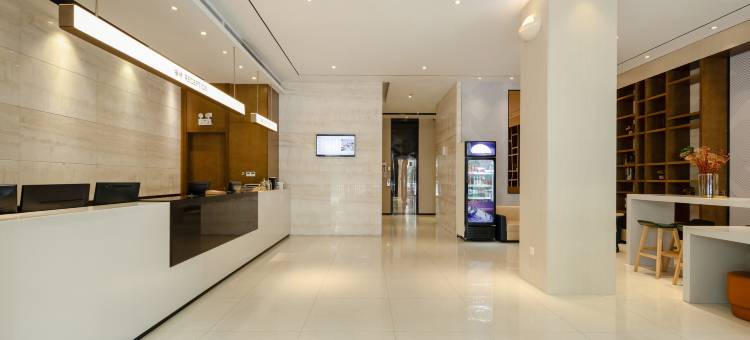 柏曼酒店(玉林高铁站南兴广场店)图片