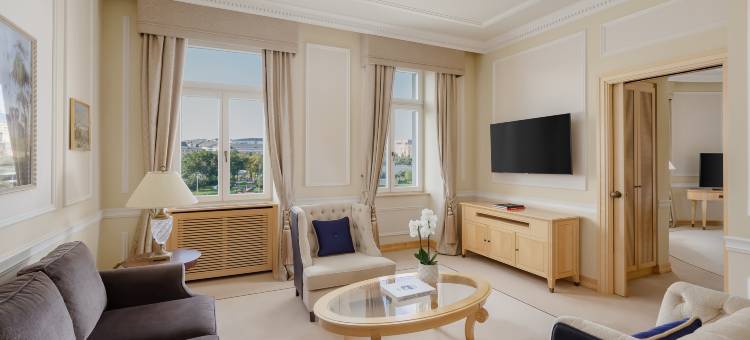 巴尔舒格凯宾斯基酒店(Baltschug Kempinski Moscow)图片