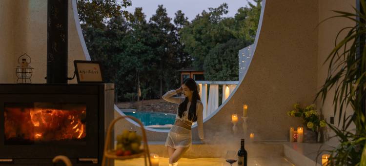 安吉深蓝计划·朴安VALDER FIELDS山川乡野私汤泡池轻奢民宿图片