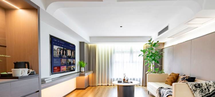 南充罗曼酒店(西华师范大学华凤校区店)图片