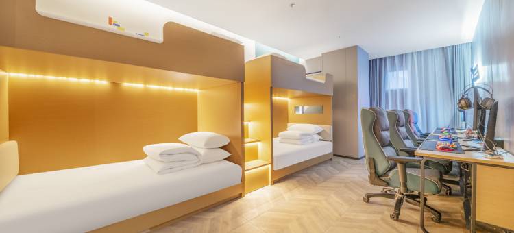 网鱼电竞酒店(昆山花桥花溪公园地铁站店)图片