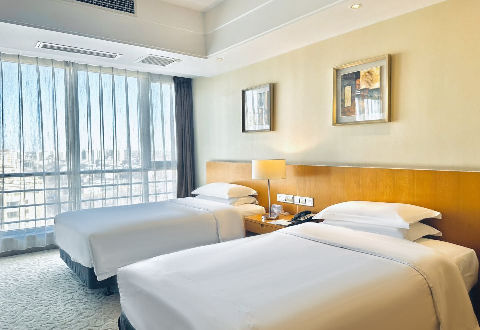 Eaself Hotel Hotel Overview