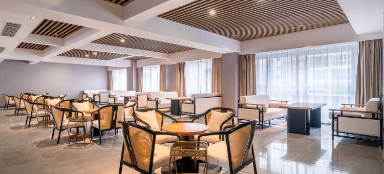 成都上恒丽呈酒店(郫都区望丛祠地铁站店)图片