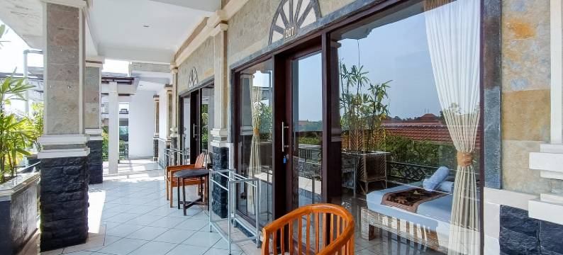 阿贡米特拉仓古红多兹民宿/客栈(Agung Homestay Canggu Mitra RedDoorz)图片