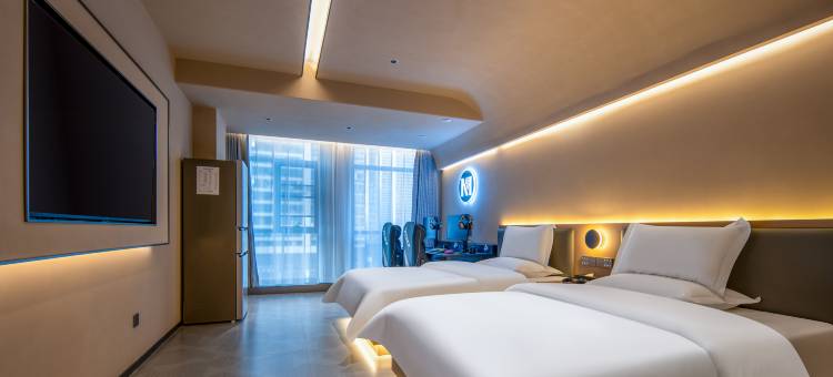 艾特摩高电竞酒店(亳州万达广场店)图片